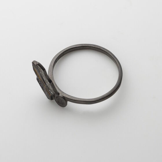 PRE-ORDER : Ultraman Trigger Guts Sparklence & Black Sparklence Silver925 Ring Set