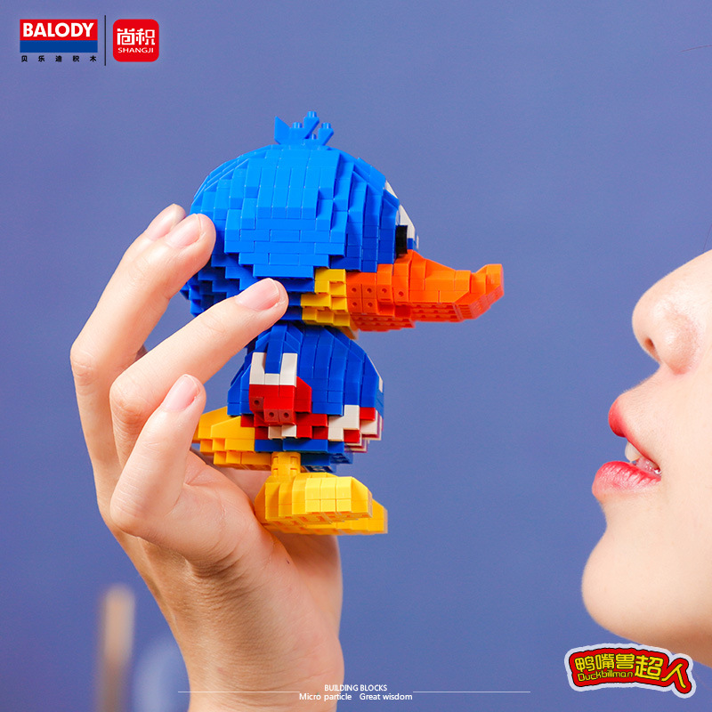 Balody 18132-18137 Duckbill Boy in Avengers Costume