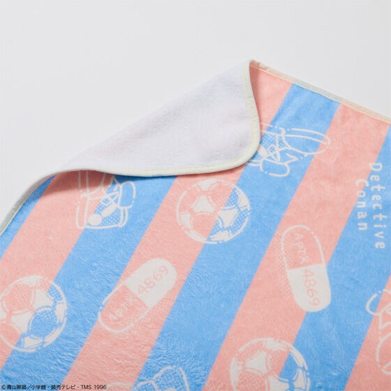 PRE-ORDER : ONOFFYFREE x Detective Conan Blanket with Case