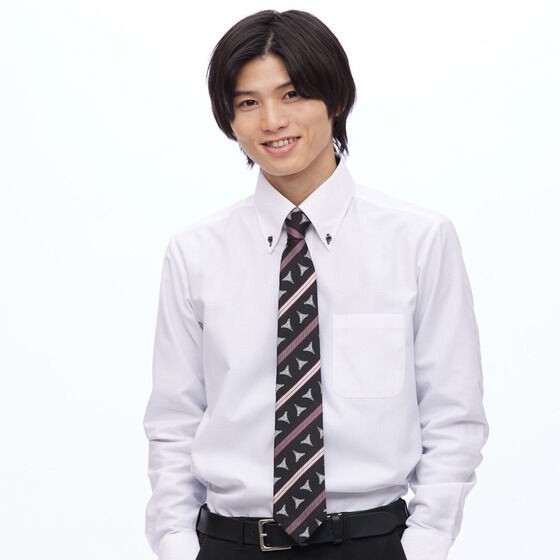 PRE-ORDER : Ultraman GUTS Mark Tie