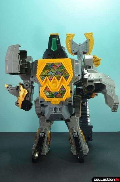 Zyuden Sentai Kyoryuger DX Gigant Buragi-oh by Bandai