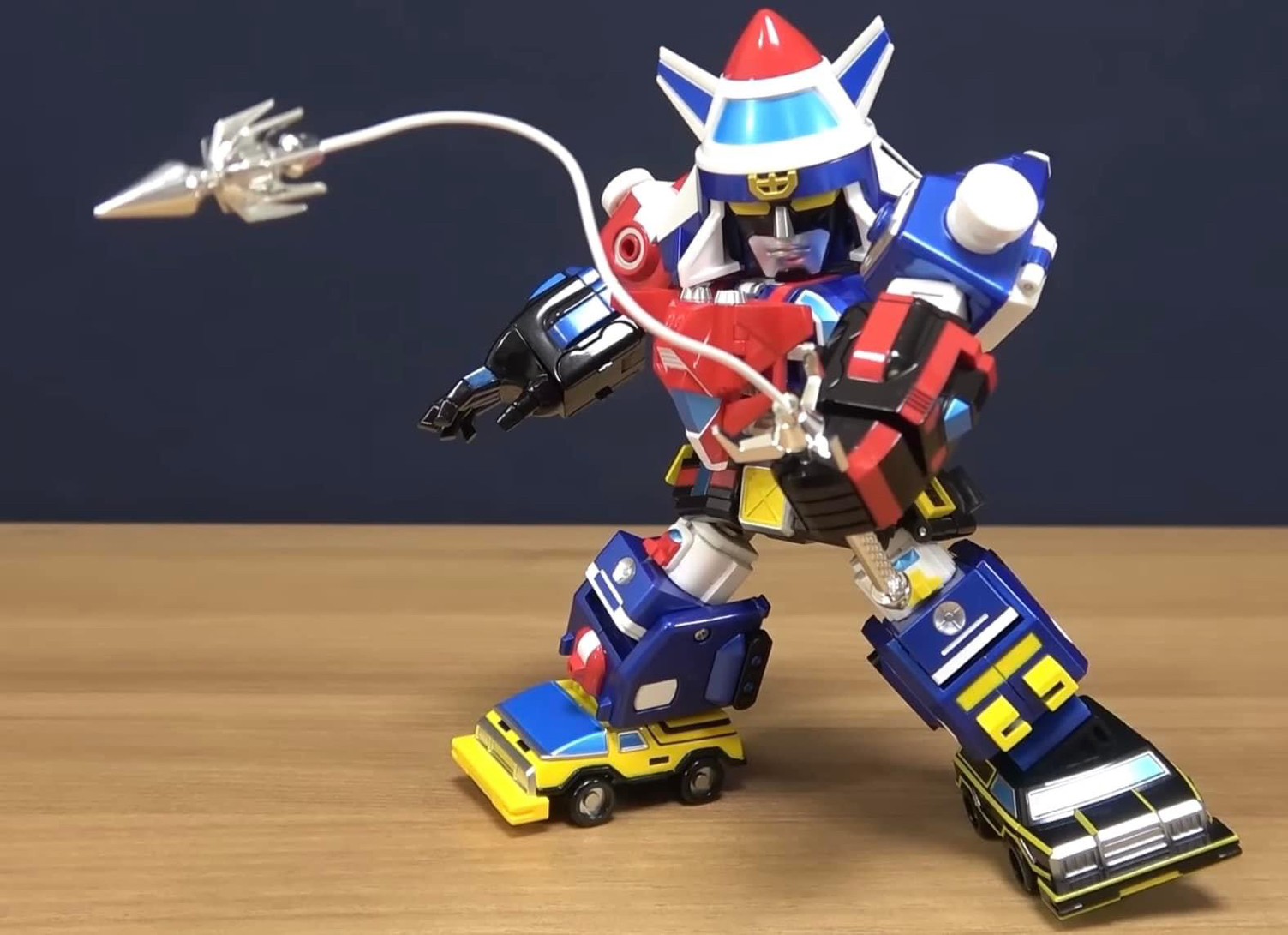 ES Gokin - Dairugger / Voltron Vehicle Force by Action Toys