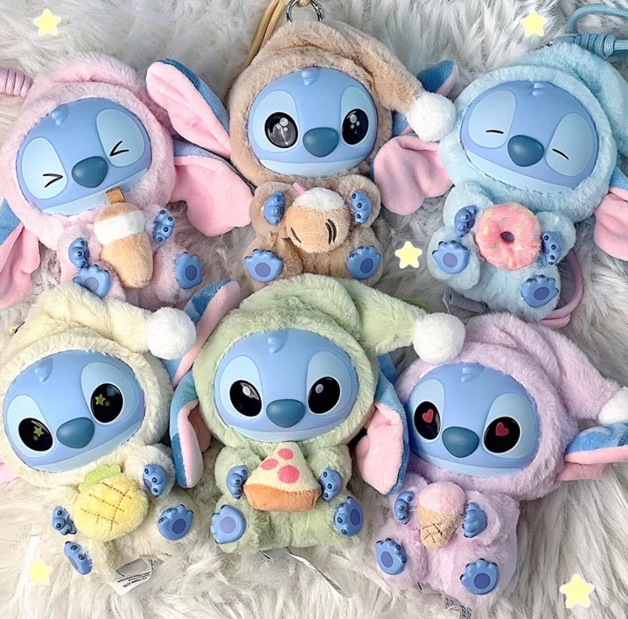 ตุ๊กตาพวงกุญแจ Disney - Lilo & Stitch - Eat Something Before Sleep Series Plush Keychain by Miniso