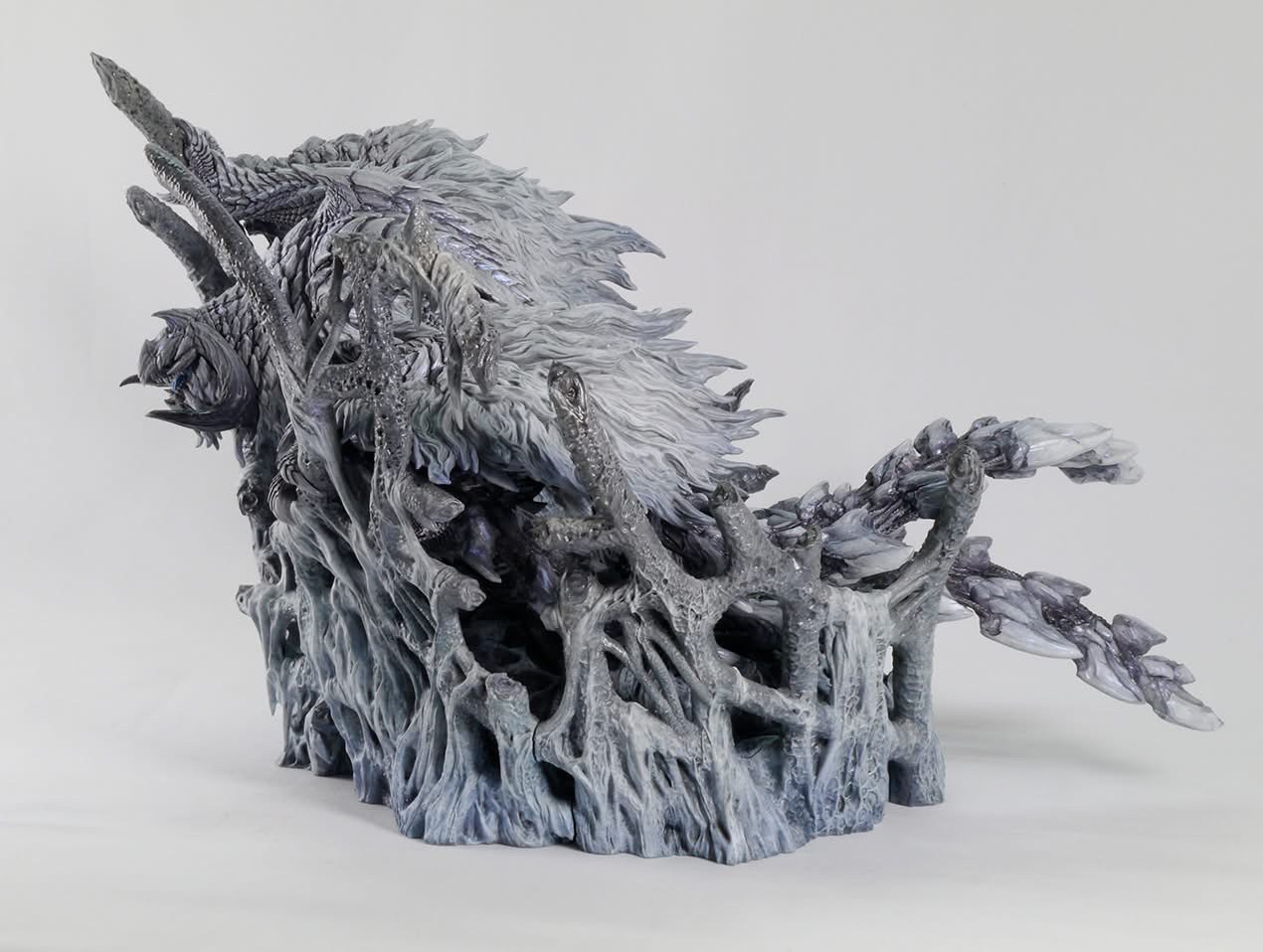 Pre-order : Monster Hunter: Capcom Figure Builder Creators Model Chain Blade Wyvern Arkveld by Capcom