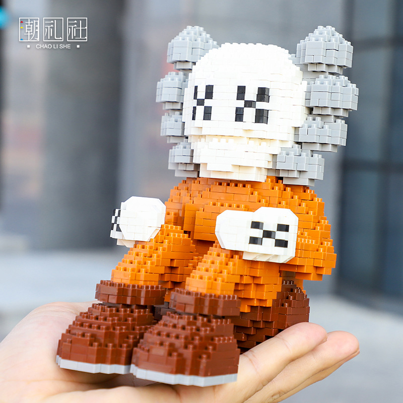 Chao Li She 38029-38034 Kaws