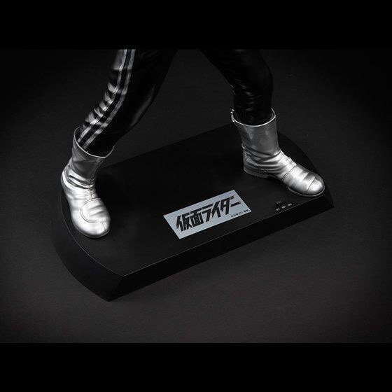 PRE-ORDER : ULTIMATE ARTICLE KAMEN RIDER NEW 1ST ACTION FIGURE