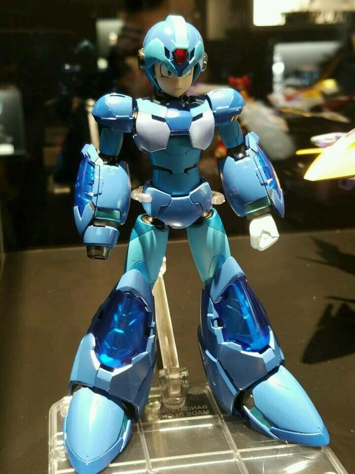 CHOGOKIN MEGA MAN X GIGA ARMOR X by Bandai