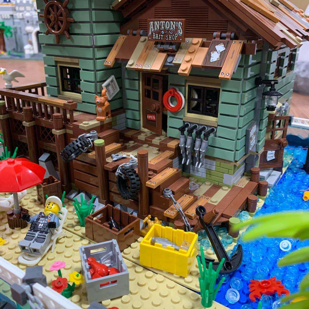 King 83028 Old Fishing Store 2294pcs