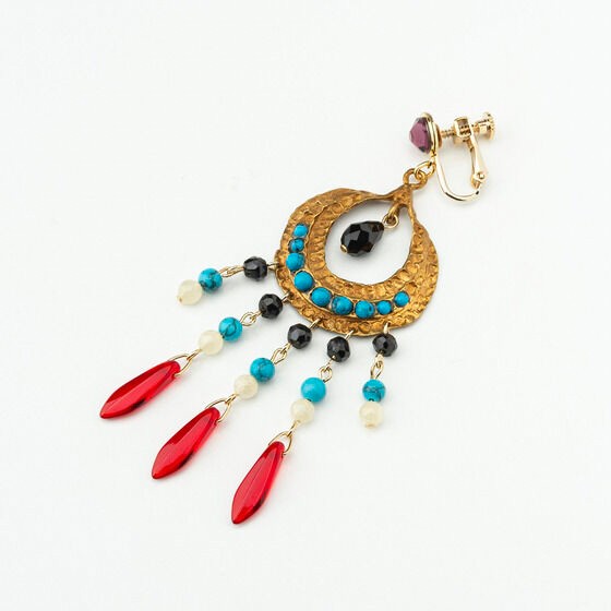 PRE-ORDER : Ohsama Sentai King-Ohger Jeremie Brasieri Earrings / Pierce (One ear)