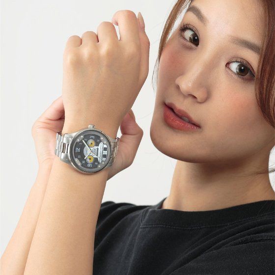PRE-ORDER : Ultraman Z Wristwatch (Sevenger Model)