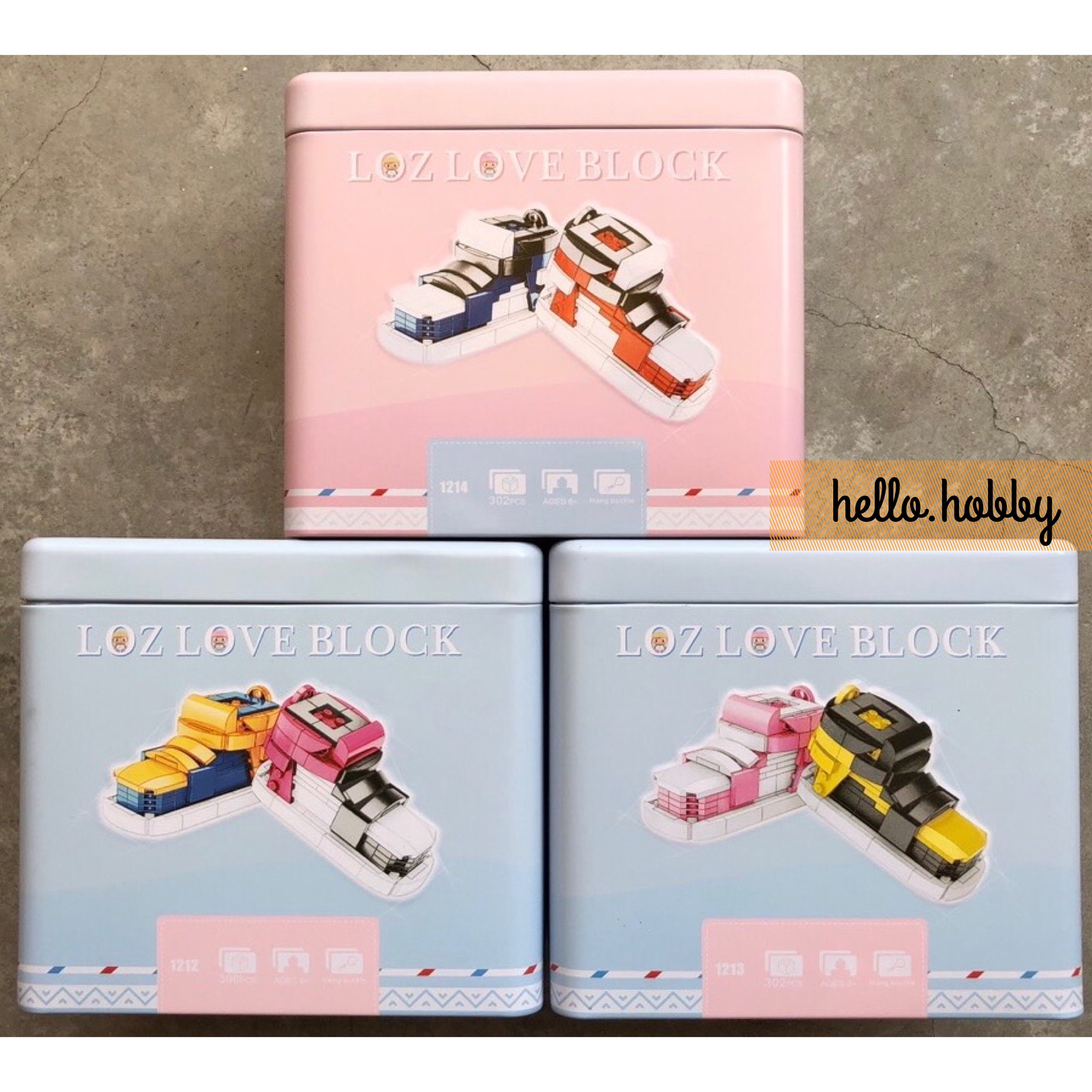 LOZ 1212-1214 Sneakers (กล่องเหล็ก)(มีพวงกุญแจ)