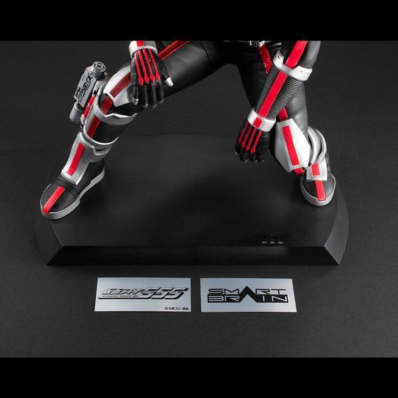 PRE-ORDER : Ultimate Article Kamen Rider Faiz [Resale]