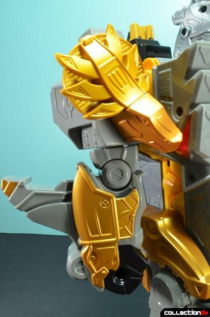 Zyuden Sentai Kyoryuger DX Gigant Buragi-oh by Bandai