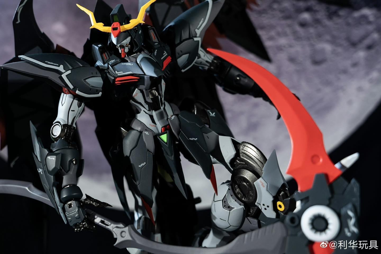 Pre-order : 1/72 Scale Metal Build Deathscythe Hell Gundam EW Ver. (Hell Grim Ripper) Diecast Action Figure by LiHua Model