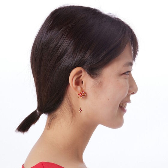 PRE-ORDER : Kamen Rider Revice Aguilera Hana Natsuki Earrings