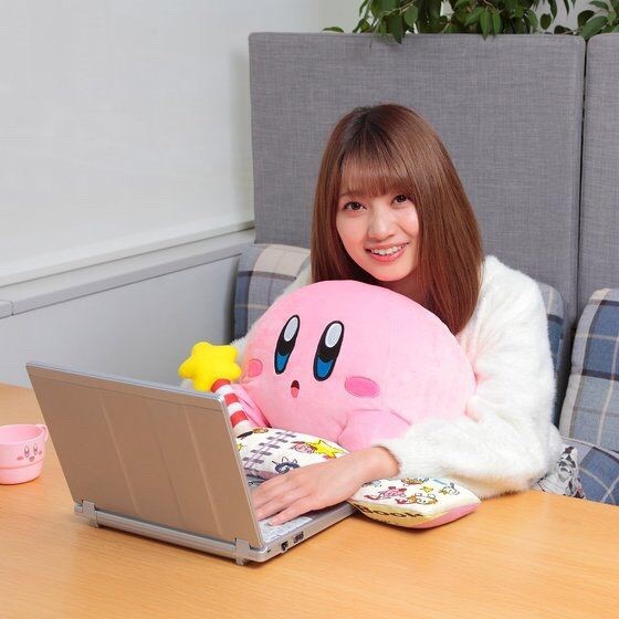 PRE-ORDER : Kirby Star Allies PC Cushion