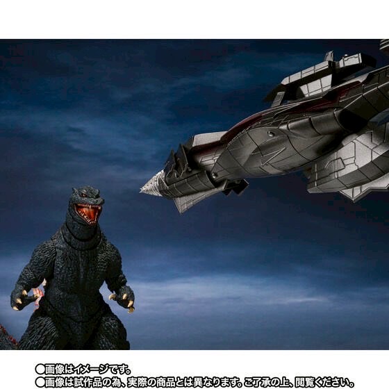 PRE-ORDER : S.H.MonsterArts Godzilla (2004) Heat Ray Ver. VS New Gotengo