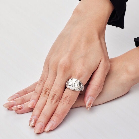 PRE-ORDER : Kamen Rider Design Silver Ring