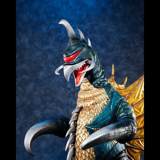 PRE-ORDER : UA Monsters Gigan (1972)