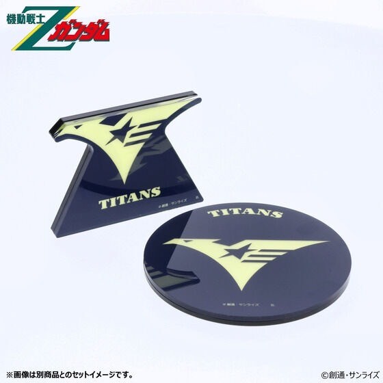 PRE-ORDER : Mobile Suit Z Gundam Glowing Acrylic Stand