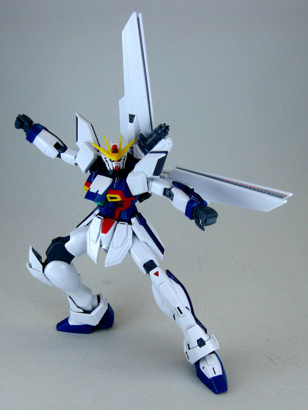 MG 1/100 GX-9900 Gundam X by Bandai