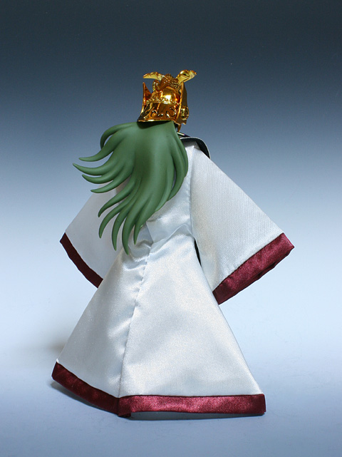 Saint Seiya Saint Cloth Myth Aries Shion Surplice & Grand Pope Shion by Bandai Tamashii 2008 Exclusive