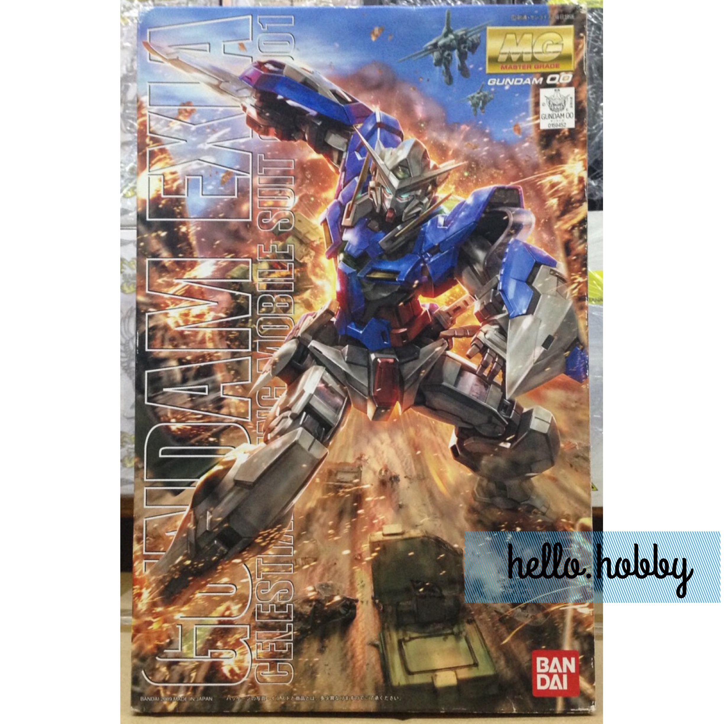 MG 1/100 GN-001 Gundam Exia by Bandai