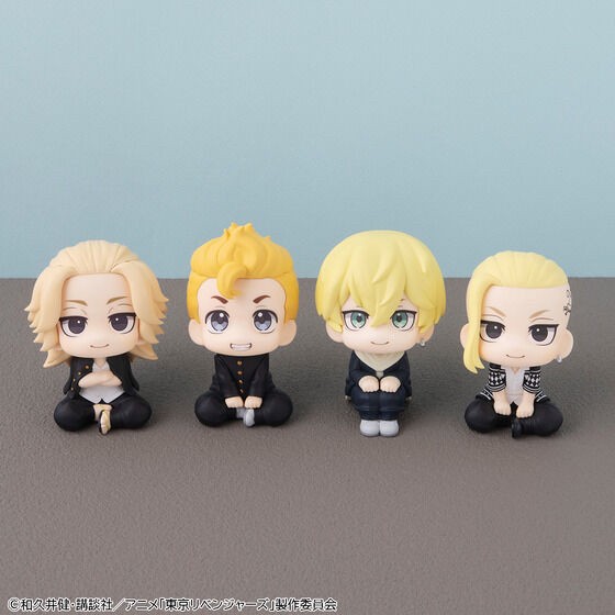 PRE-ORDER : Rukappu Tokyo Revengers Takemichi Hanagaki & Chifuyu Matsuno Set [with limited bonus cushion]