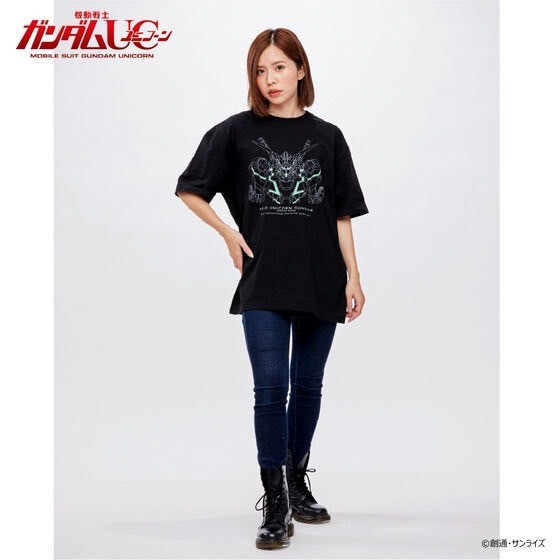 PRE-ORDER : Mobile Suit Gundam UC Unicorn Gundam Destroy Mode Luminous T-shirt