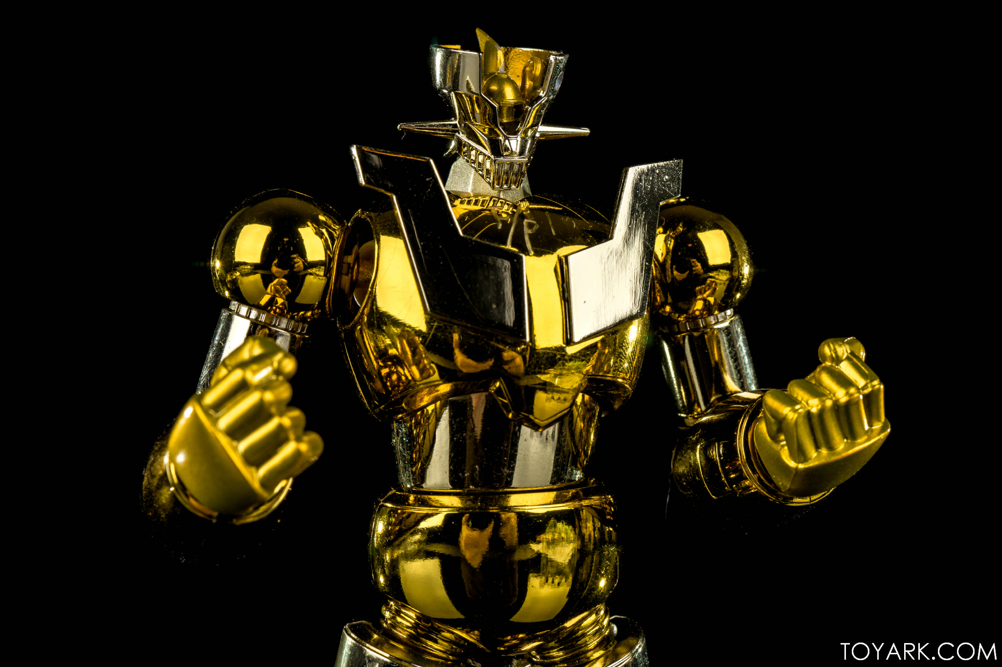 Super Robot Chogokin Shin Mazinger Z Gold Ver. Tamashii Nations 10th Anniversary World Tour Exclusive by Bandai