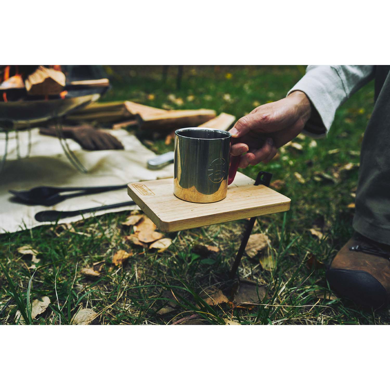 โต๊ะไม้กพาเอนกประสงค์ Coleman Peg Table (ไม่รวมสมอบก)