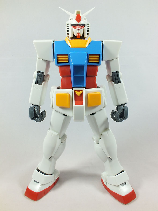 MG 1/100 RX-78-2 Gundam Ver.2.0 by Bandai