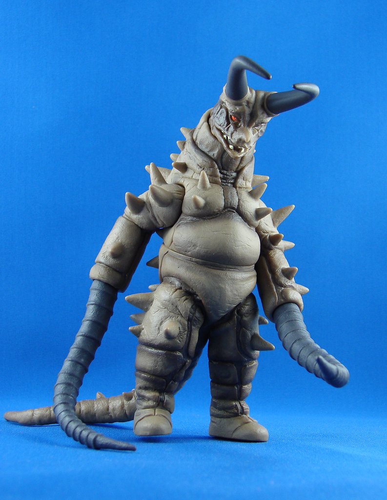 Ultra Monster Series - Return of Ultraman No.12 Gudon (matte, softer shading) 6” by Bandai