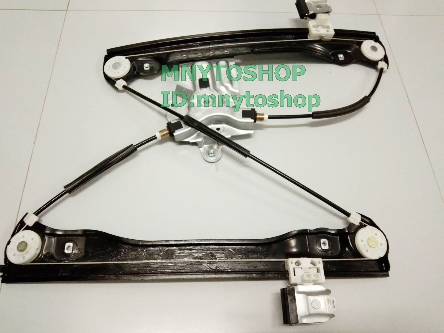 รางกระจก Chevrolet CRUZE หน้าขวา (ด้านคนขับ)