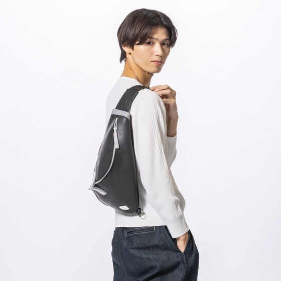 PRE-ORDER : Ultraseven 55th SEAL One Shoulder Bag Spiral