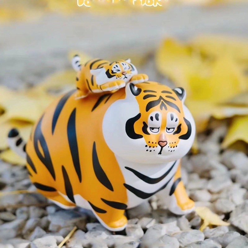 Fat Tiger Panghu & Baby Series 2 Don’t Go Home Play Outside by 52Toys (Set of 6+1secret)