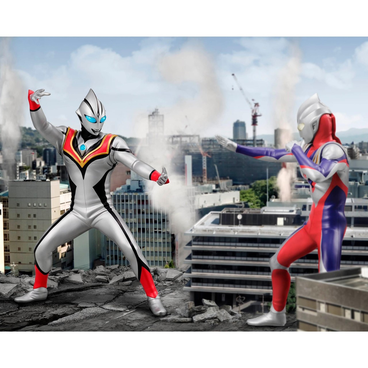 Pre-order : ULTRAMAN TIGA HERO'S BRAVE STATUE FIGURE EVIL TIGA