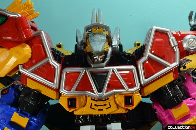 Zyuden Sentai Kyoryuger DX Pteraiden-oh by Bandai