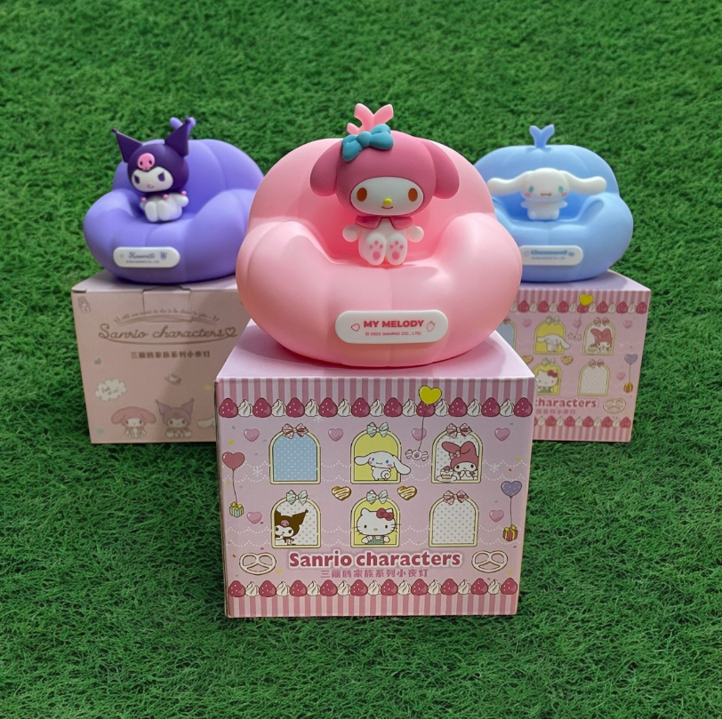 โคมไฟซานริโอ้ ลิขสิทธิ์แท้ - Sanrio Pumpkin Sofa Night Light LED Lamp