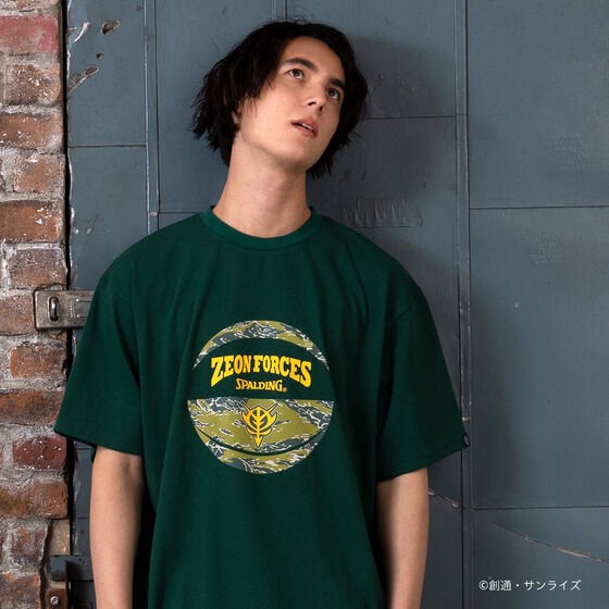 PRE-ORDER : STRICT-G SPALDING "Mobile Suit Gundam" T-shirt