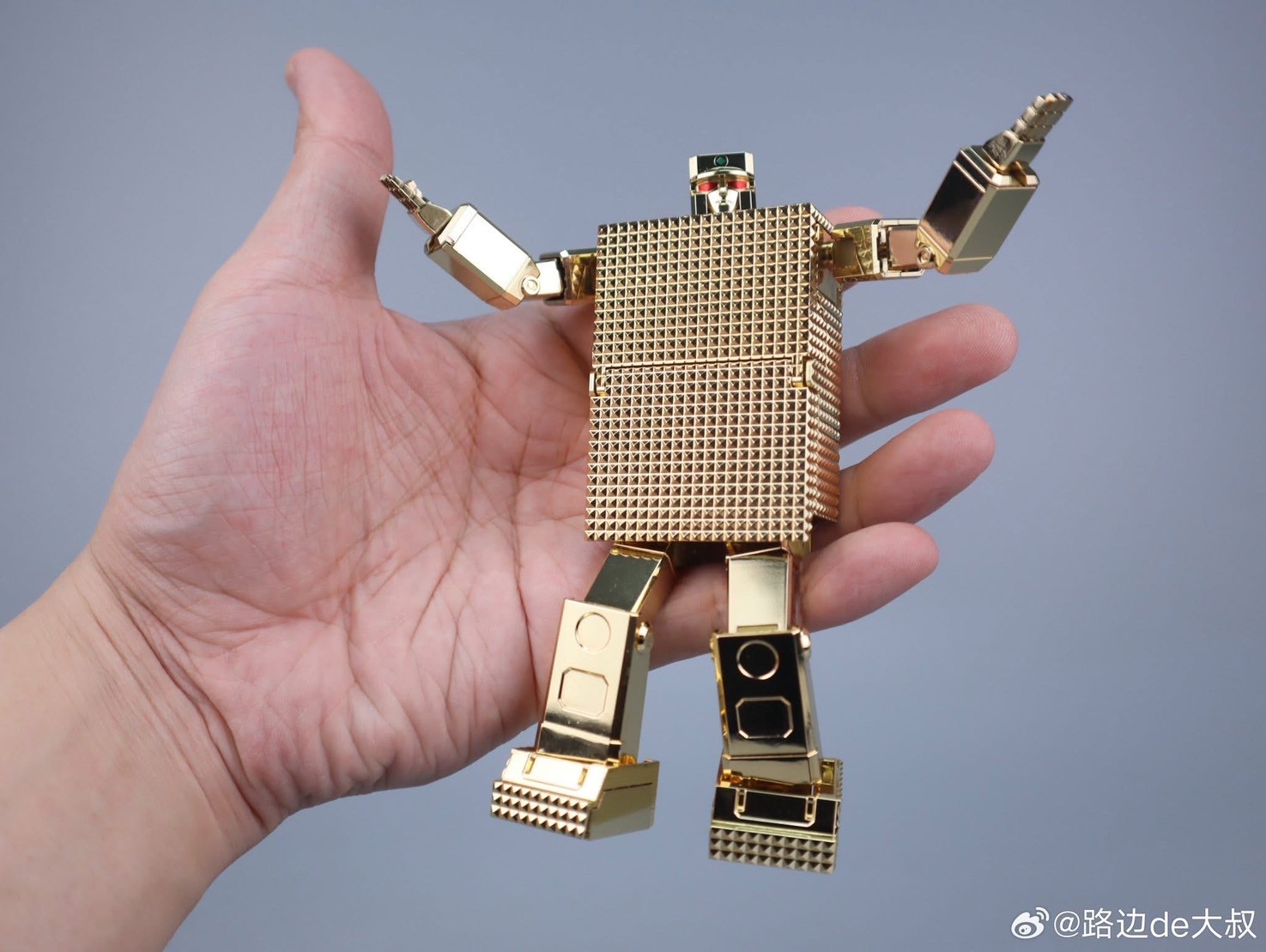 Gold Lightan Model Kit (with Alloy Parts) by Shohoriku Limited