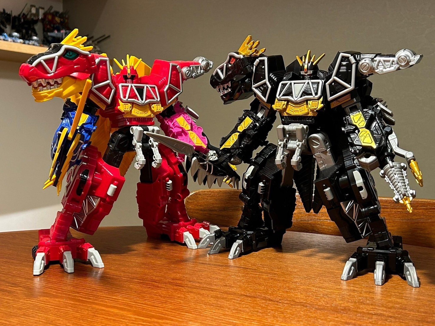 Zyuden Sentai Kyoryuger - DX Kyoryujin DARK FULLACTION VER by Premium Bandai (Limited มีกล่องน้ำตาล)