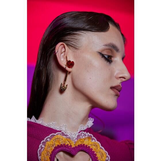 PRE-ORDER : [JoJo's Bizarre Adventure Golden Wind x PAMEO POSE] Stand Arrow Earrings