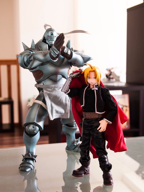 Fullmetal Alchemist: Brotherhood 1/6 Scale by Medicom Toy