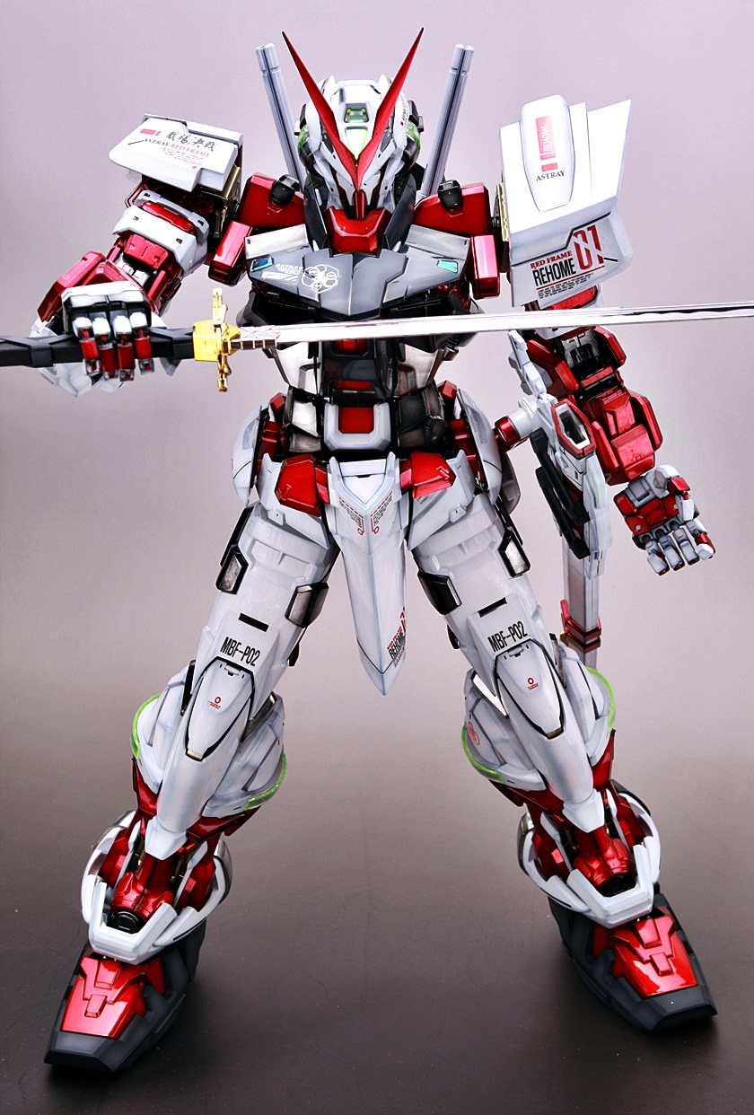 PG 1/60 Gundam Astray Red Frame by Bandai