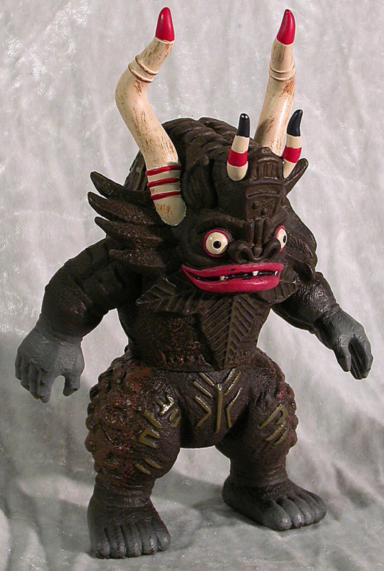 Ultra Monster Series - Ultraseven No.03 Miclas (matte, grey frosted hands & feet, hot pink eyes & lips) 7” by Bandai