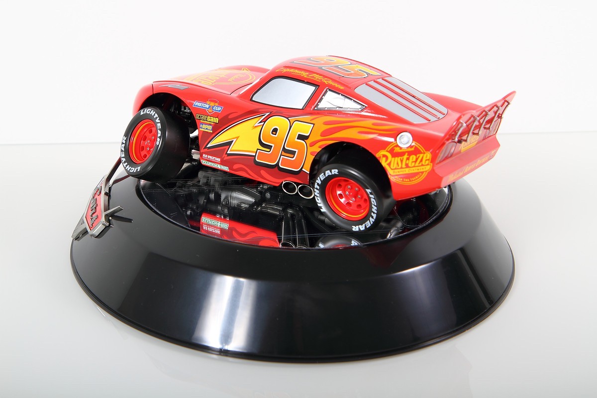 CHOGOKIN - Cars - Lightning McQueen by Bandai