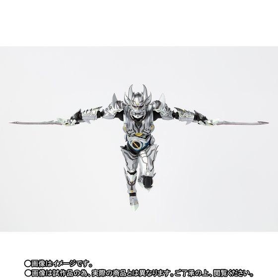 PRE-ORDER : S.H.FIGUARTS GARO - SILVER FANG KNIGHT ZERO