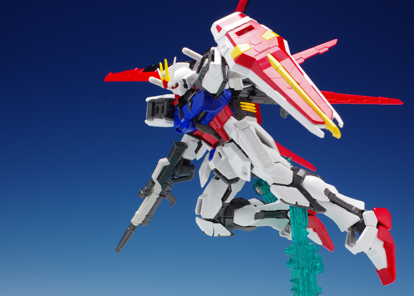 RG 1/144 Aile Strike Gundam by Bandai