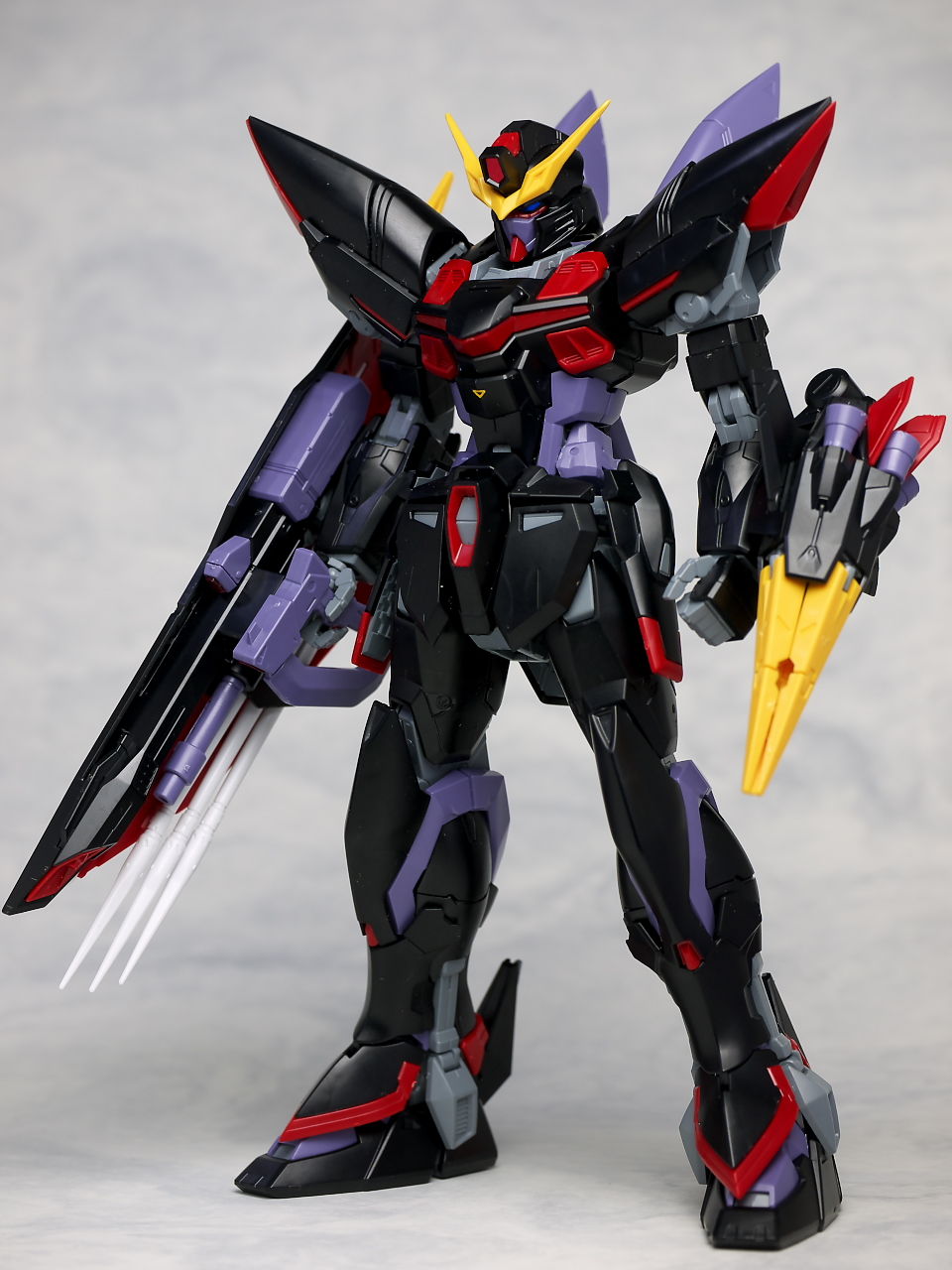 MG 1/100 GAT-X207 Blitz Gundam by Bandai